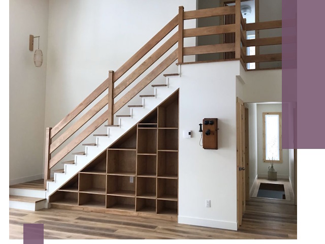 Монтаж деревянных лестниц под ключ в Черногорске, качественно и быстро