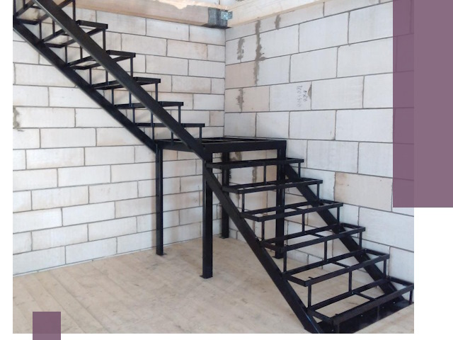 Лестницы на металлокаркасе под ключ в Черногорске — изготовление и монтаж