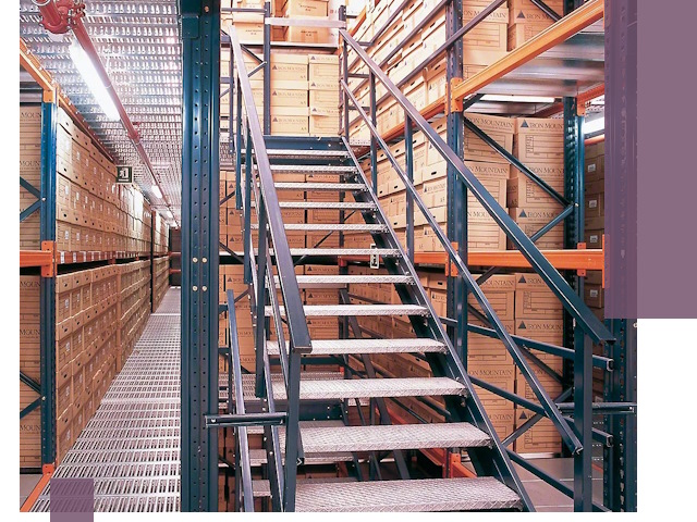 Лестницы складские прочные и безопасные под ключ в Черногорске