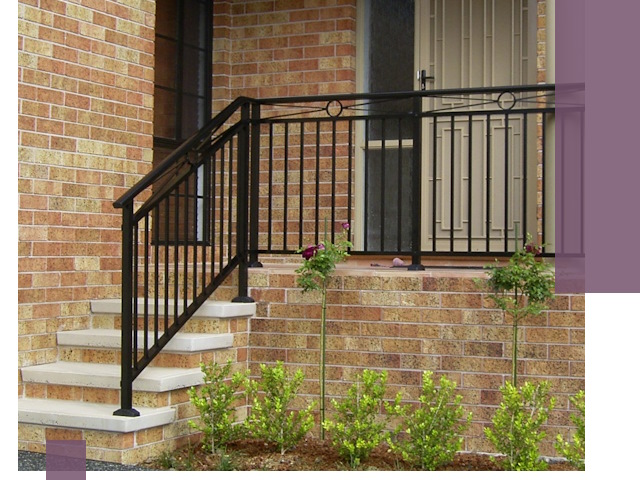 Уличные перила из металла под ключ в Черногорске