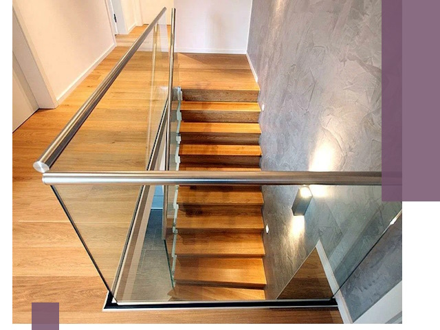 Перила для лестницы в доме — изготовление и монтаж в Черногорске