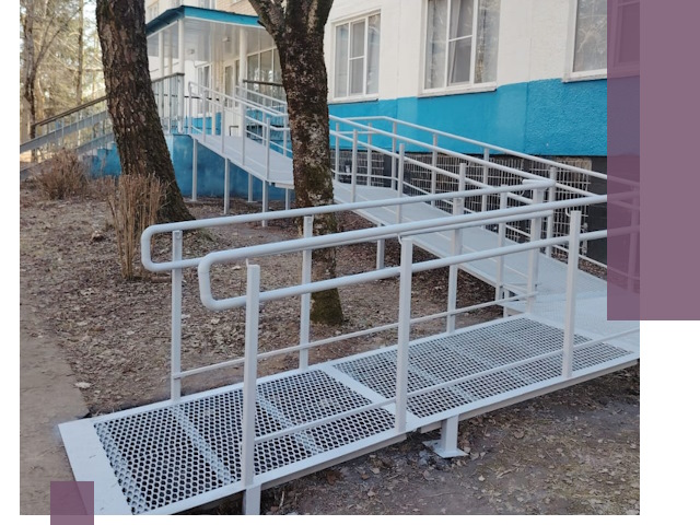 Пандусы под ключ в Черногорске: изготовление, монтаж и демонтаж