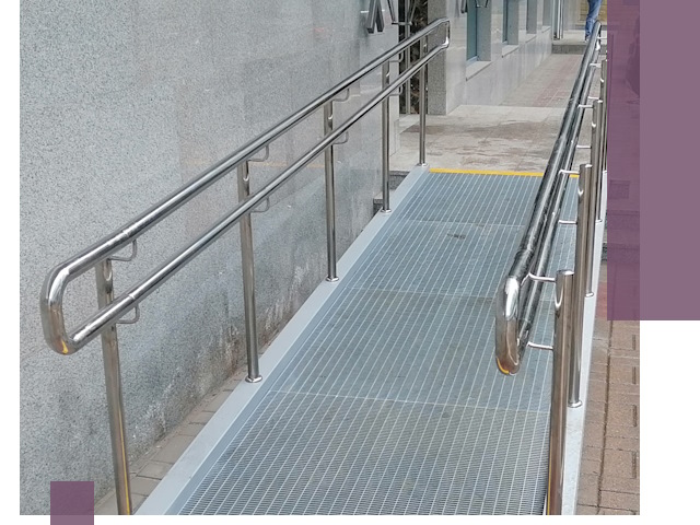 Пандусы для инвалидов в Черногорске — изготовление и монтаж