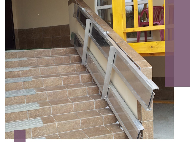 Откидные пандусы под ключ в Черногорске — монтаж и демонтаж