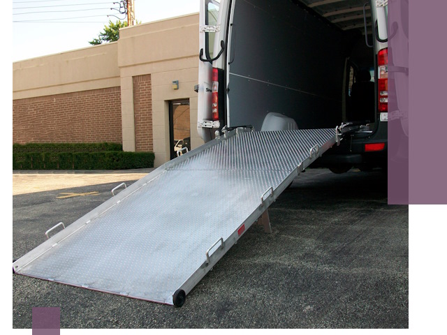 Мобильные пандусы в Черногорске — производство, монтаж и аренда