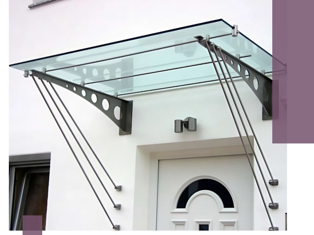 Козырьки над входом под ключ в Черногорске — изготовление и монтаж