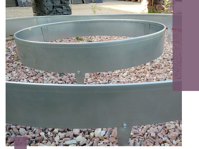 Нержавеющие бордюры под ключ в Черногорске — изготовление и монтаж